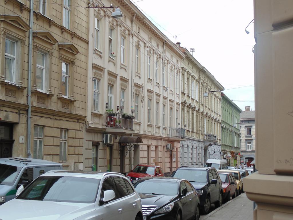 On Voloshyna 公寓 *