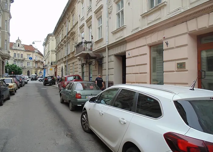 Apartment On Voloshyna