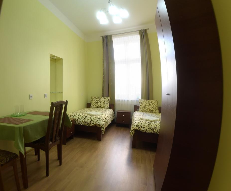 On Voloshyna Apartment Lviv